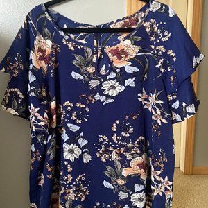 Plus Size Floral Blouse